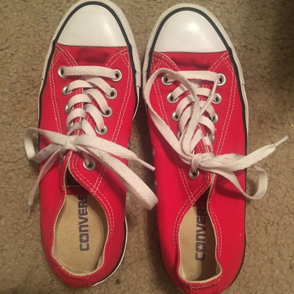 red converse